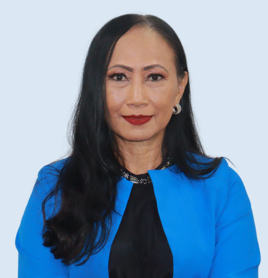 Elizabeth Atmopawiro